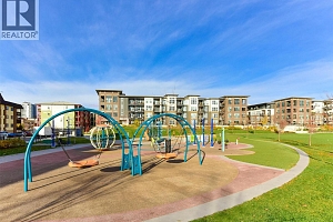 1775 Chapman Place Unit# PH12 - Photo 33