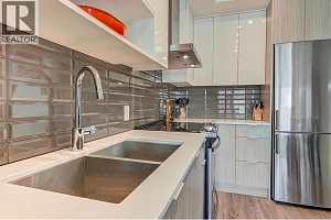 1775 Chapman Place Unit# PH12 - Photo 9