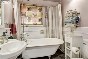 1506 Dickson Avenue - Photo 9