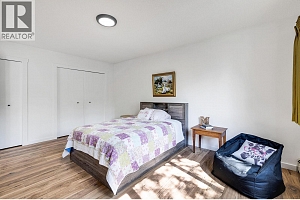1590 Willow Crescent - Photo 22