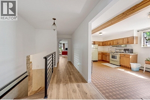 1590 Willow Crescent - Photo 27