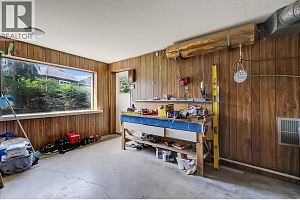 1590 Willow Crescent - Photo 37