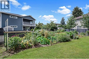 1590 Willow Crescent - Photo 45