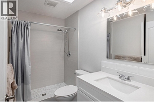615 Glenmeadows Road Unit# 70 Lot# 24 - Photo 17