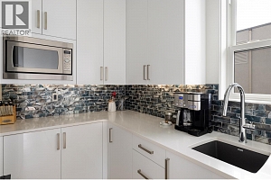640 Mt. Ida Crescent - Photo 15