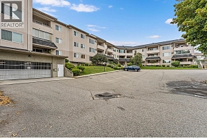 255 Aurora Crescent Unit# 210 - Photo 27