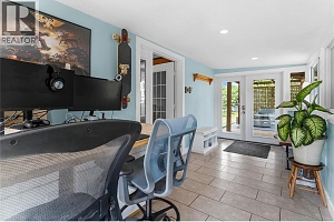 2990 McCulloch Road - Photo 16