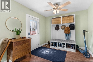 2990 McCulloch Road - Photo 3