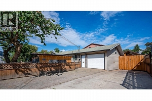 2305 39 Street - Photo 2