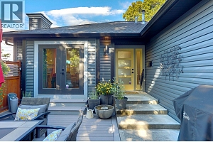 3004 24 Street - Photo 3