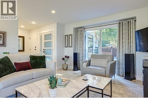 3004 24 Street - Photo 7