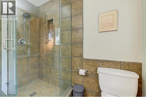 4649 Princeton Avenue - Photo 53