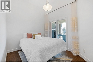 374 Trumpeter Court - Photo 15