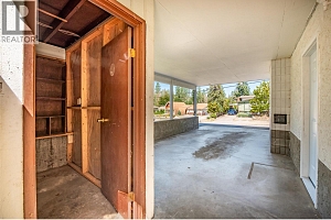 827 Paret Road - Photo 40