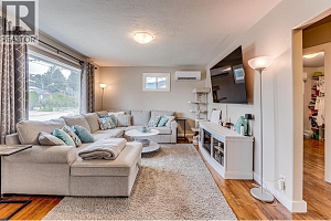 2302 42 Avenue - Photo 3