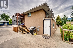 2302 42 Avenue - Photo 34