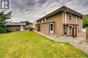 2302 42 Avenue - Photo 39