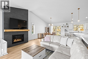 1326 Tanemura Crescent - Photo 11