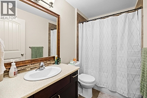 1326 Tanemura Crescent - Photo 38