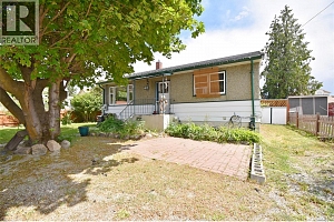 3011 38 Street - Photo 4