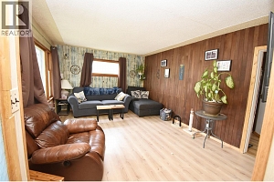 3011 38 Street - Photo 9