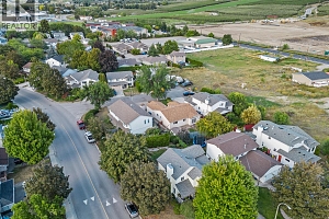 2050 Zinnia Road - Photo 35