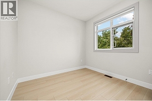 2165 Woodlawn Street - Photo 22