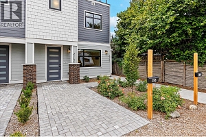 2165 Woodlawn Street - Photo 3