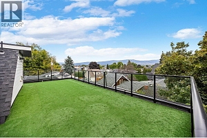 2165 Woodlawn Street - Photo 31