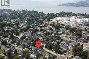 2165 Woodlawn Street - Photo 45