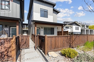 728 Coopland Crescent - Photo 2