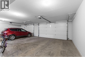 728 Coopland Crescent - Photo 30