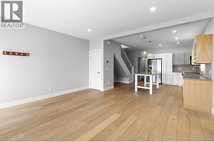 728 Coopland Crescent - Photo 7