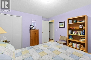 10678 Cheryl Road - Photo 30