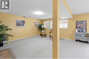 10678 Cheryl Road - Photo 33