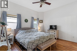 613 Sutherland Avenue - Photo 17