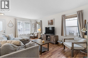 613 Sutherland Avenue - Photo 9