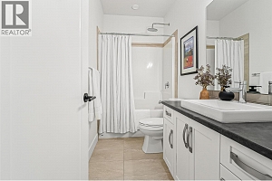 241 Ashcroft Place - Photo 34
