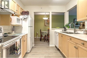 3301 Centennial Drive Unit# 107 - Photo 9