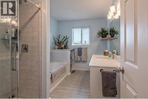 2962 McTavish Road - Photo 23