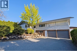 580 Kelview Road - Photo 3
