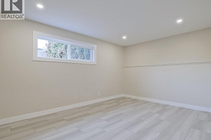 580 Kelview Road - Photo 42