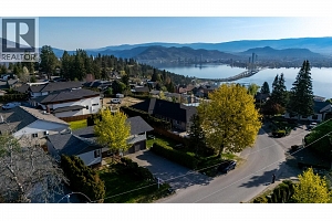 580 Kelview Road - Photo 5