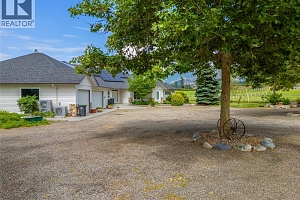 2457 Belgo Road - Photo 5