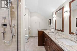 6130 Lipsett Avenue - Photo 41