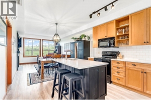 105 Village Centre Court Unit# 323 - Photo 2