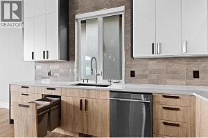 1240 Ponds Avenue - Photo 25