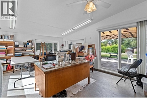 616 Decosmos Road - Photo 31