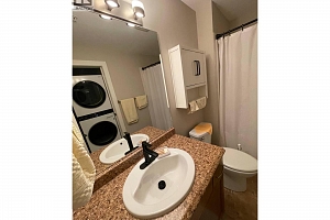 2532 Shoreline Drive Unit# 301 - Photo 10