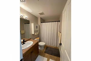 2532 Shoreline Drive Unit# 301 - Photo 9